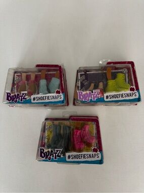 Bratz ShoefieSnaps Doll Shoes 3 Assorted Boxes